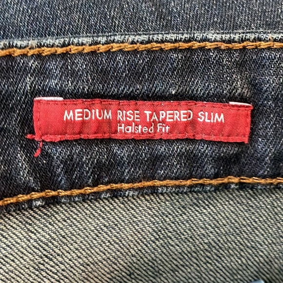Guess Jeans - Picture 10 of 11